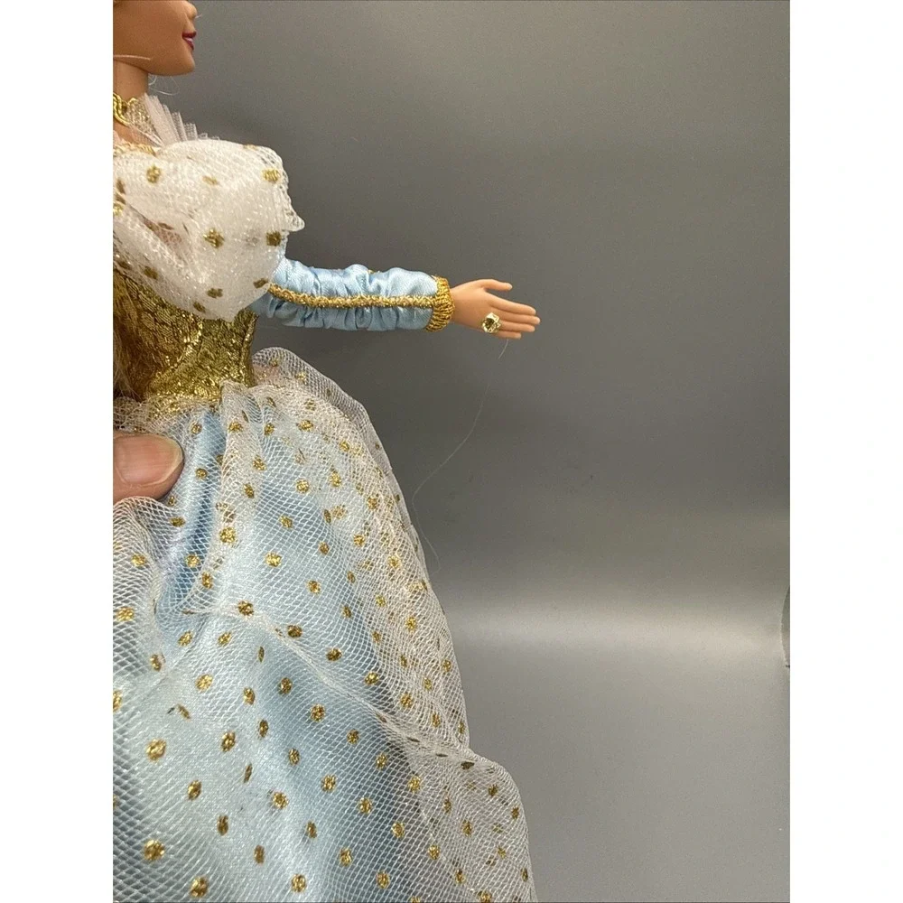 Vintage Barbie as CINDERELLA 1996 Collector Edition